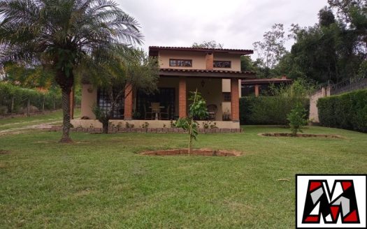 Casa em Condomínio à venda