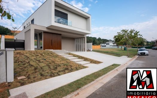 Casa em Condomínio à venda