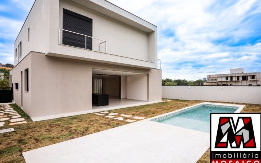 Casa em Condomínio à venda