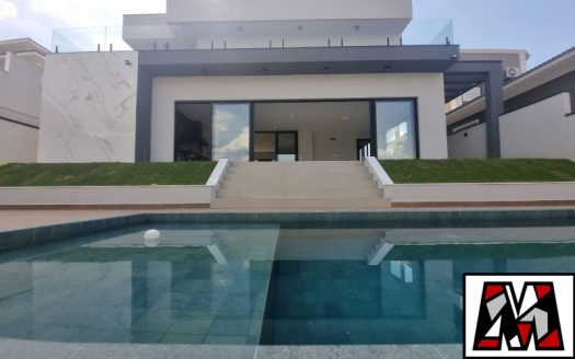Casa em Condomínio à venda
