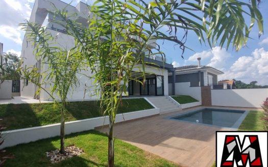 Casa em Condomínio à venda