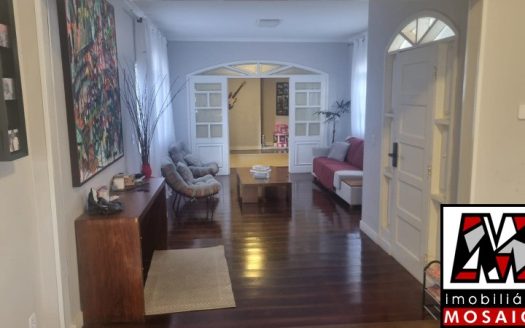 Casa à venda