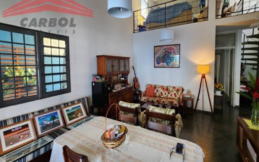 Casa em Condomínio à venda