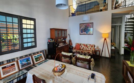 Casa em Condomínio à venda