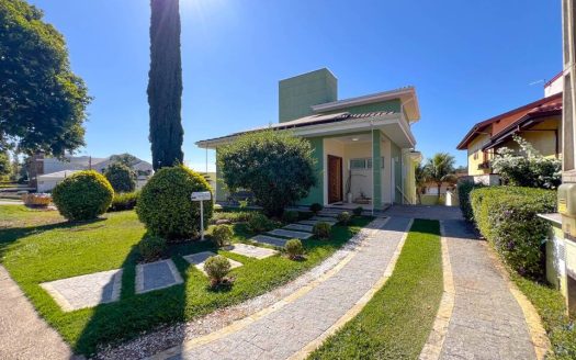 Casa em Condomínio à venda