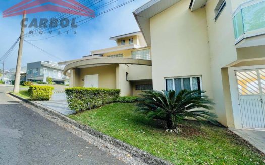 Casa em Condomínio à venda