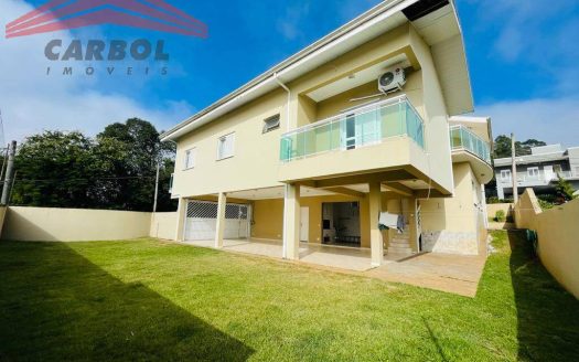 Casa em Condomínio à venda