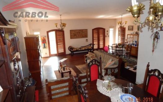 Casa à venda