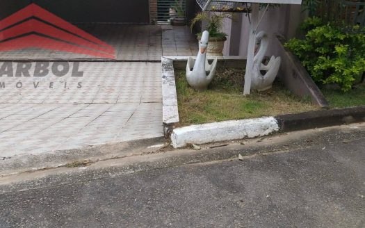 Casa em Condomínio à venda