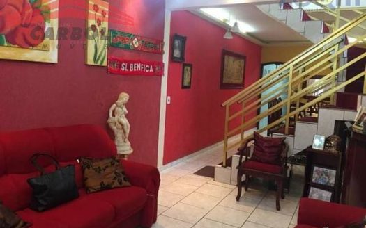 Casa à venda