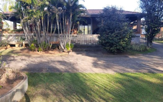 Casa em Condomínio para venda ou locação