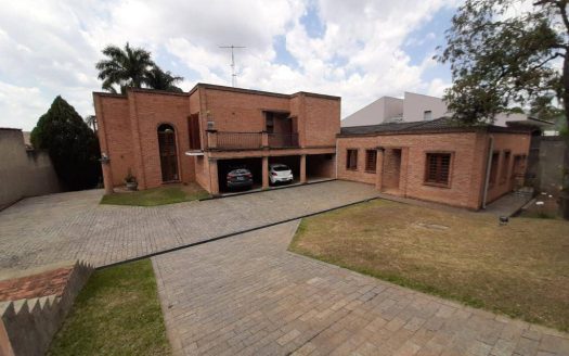 Casa em Condomínio à venda