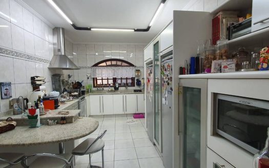 Casa em Condomínio à venda