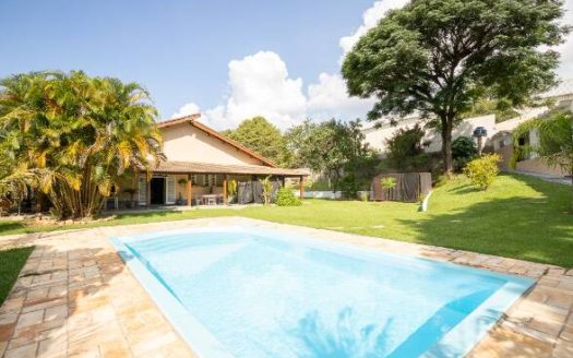 Casa em Condomínio à venda