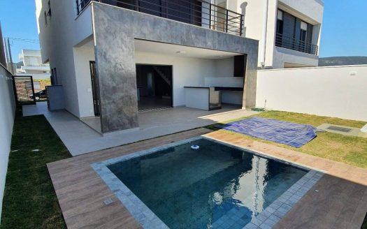 Casa em Condomínio à venda
