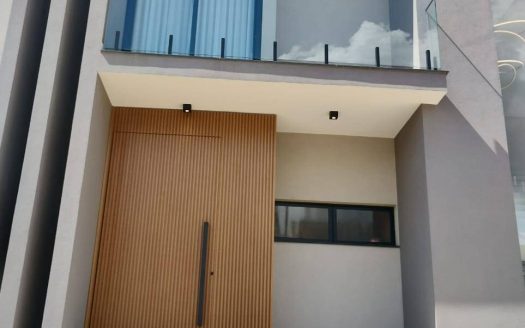 Casa em Condomínio à venda
