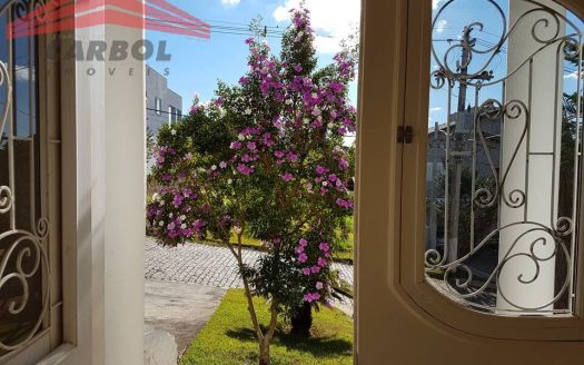 Casa em Condomínio à venda