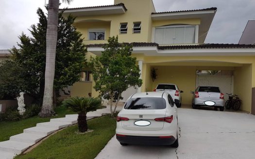 Casa em Condomínio à venda