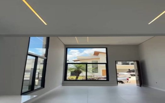Casa em Condomínio à venda