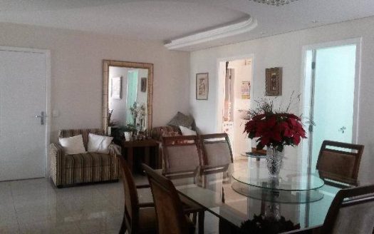 Apartamento à venda
