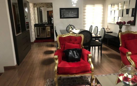 Apartamento à venda