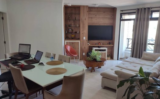 Apartamento à venda