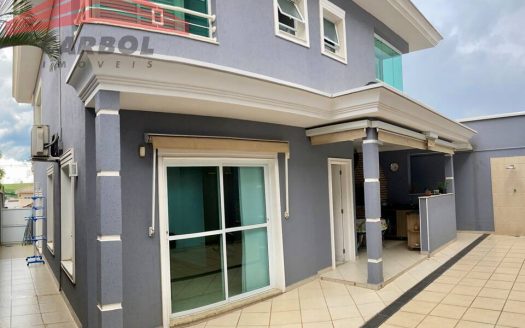 Casa em Condomínio à venda