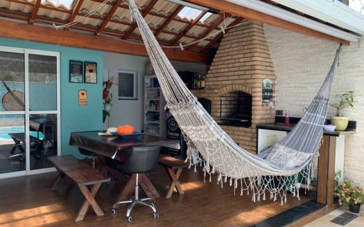 Casa em Condomínio à venda