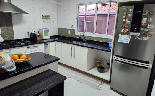 Casa em Condomínio à venda