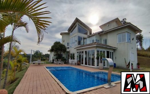 Fazenda/Sítio/Chácara à venda