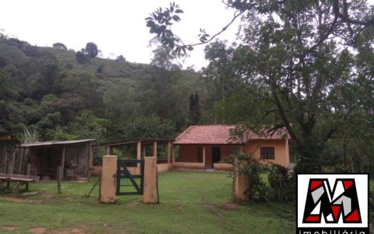 Fazenda/Sítio/Chácara à venda