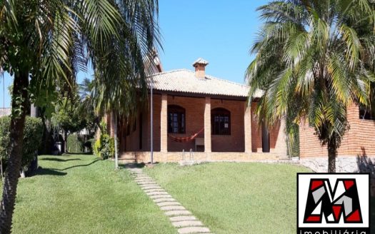 Fazenda/Sítio/Chácara à venda