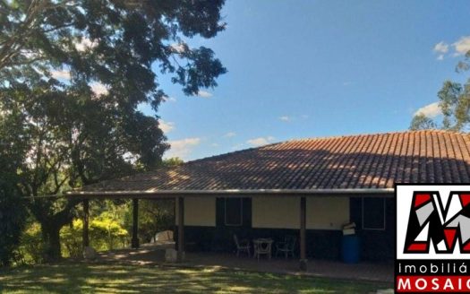 Fazenda/Sítio/Chácara à venda