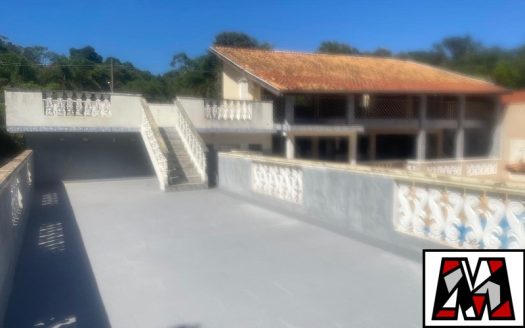 Fazenda/Sítio/Chácara à venda