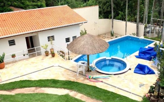Fazenda/Sítio/Chácara à venda