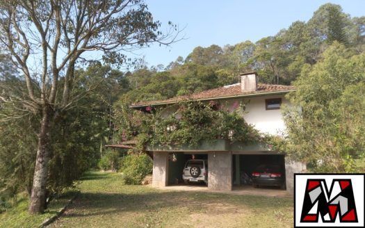 Fazenda/Sítio/Chácara à venda