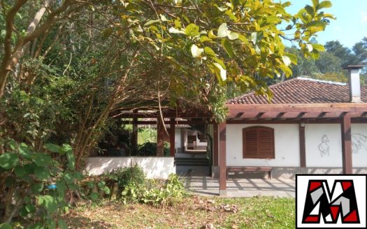 Fazenda/Sítio/Chácara à venda