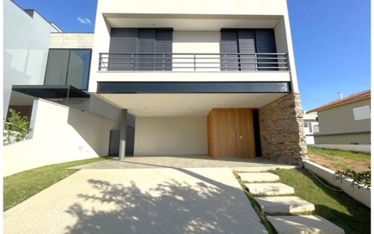 Casa em Condomínio à venda