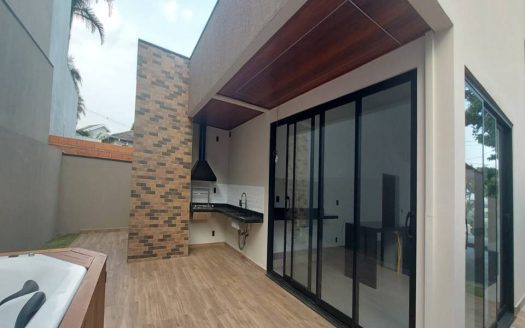 Casa em Condomínio à venda