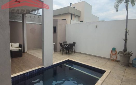 Casa em Condomínio à venda
