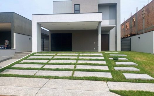 Casa em Condomínio à venda
