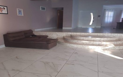 Casa em Condomínio à venda