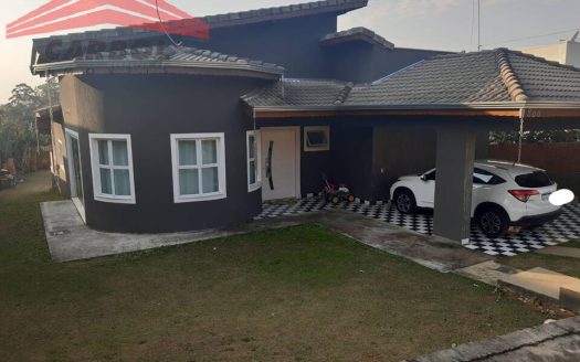 Casa em Condomínio à venda