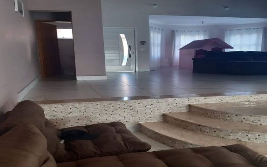 Casa em Condomínio à venda