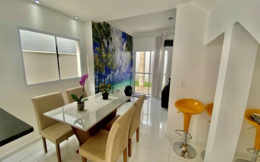 Casa em Condomínio à venda