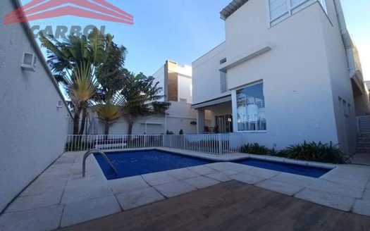 Casa em Condomínio à venda