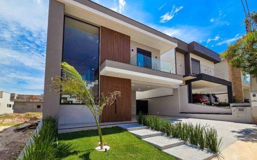Casa em Condomínio à venda
