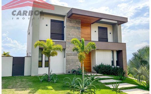Casa em Condomínio à venda