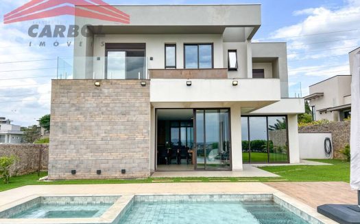 Casa em Condomínio à venda
