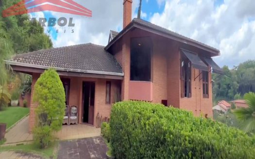 Casa em Condomínio à venda